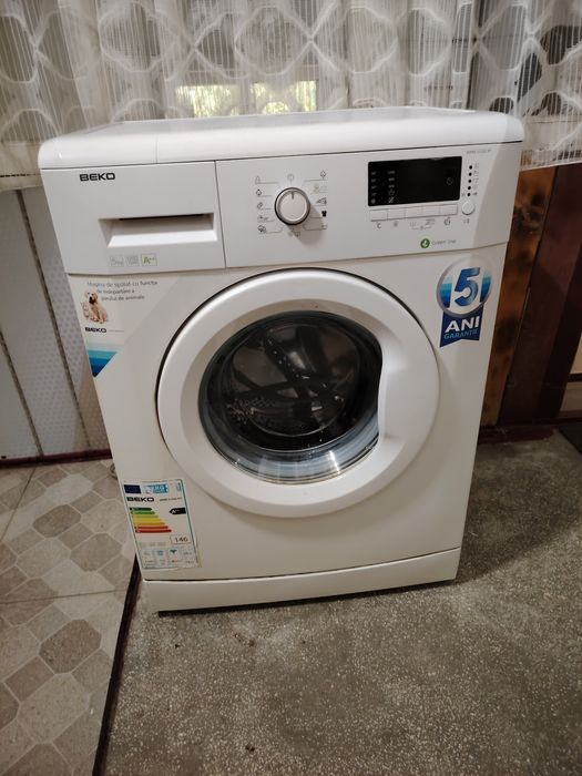 Vând mașină de spalat "BEKO"