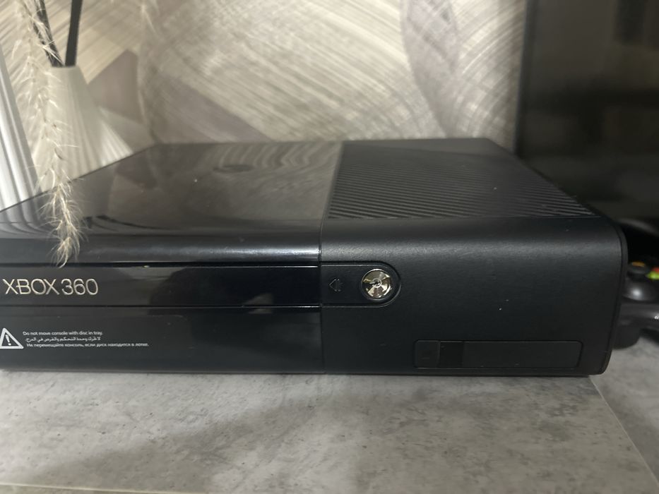 Хбокс 360Е 500GB
