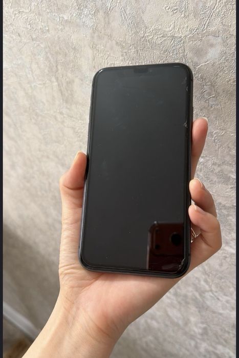 Срочно продается айфон 11