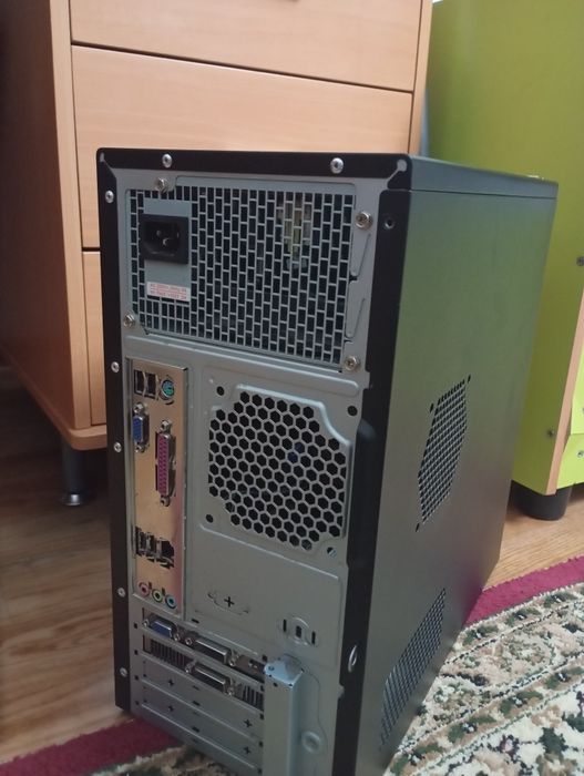 Продам компютер.