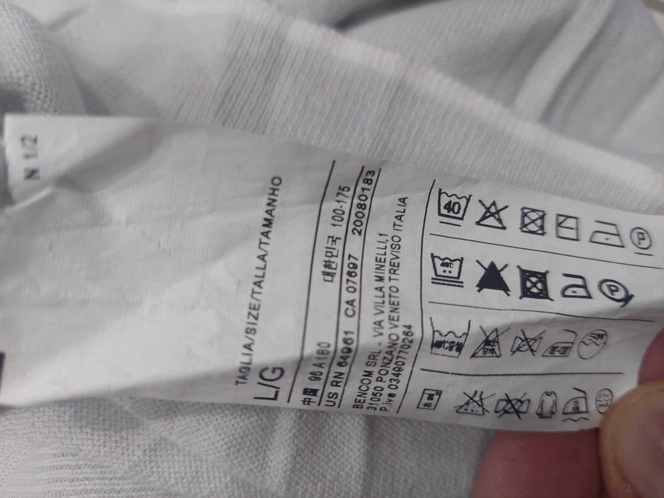 pulover de barbati L Benetton