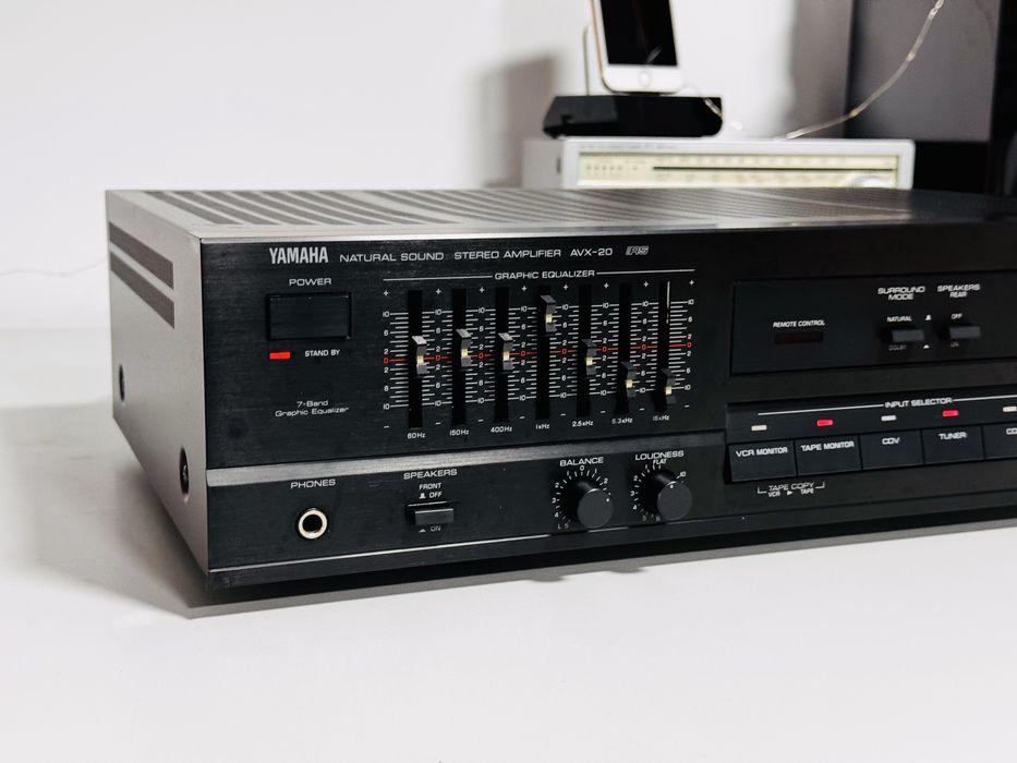 Amplificator cu egalizator 7 benzi YAMAHA AVX-20,dolby,Japan,100W/cana