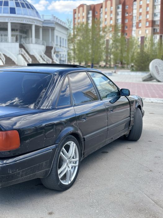 Продам audi 100c4