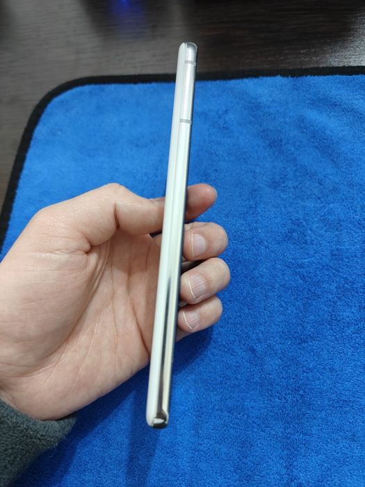 Samsung s21 5G 8/256 gb