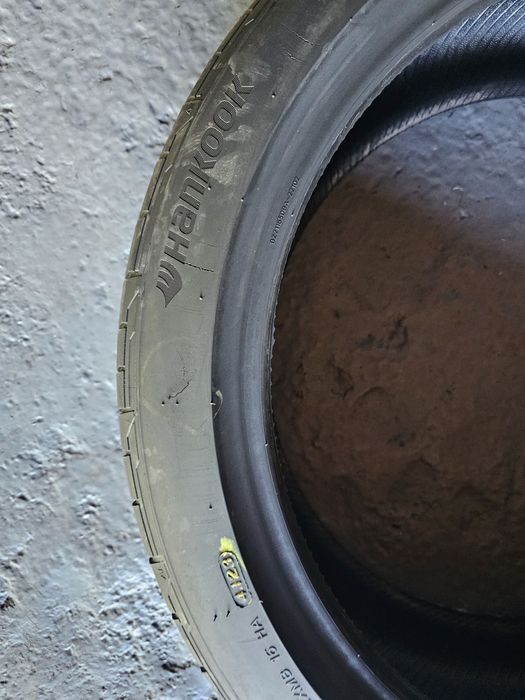 235 45 21 vara hankook
