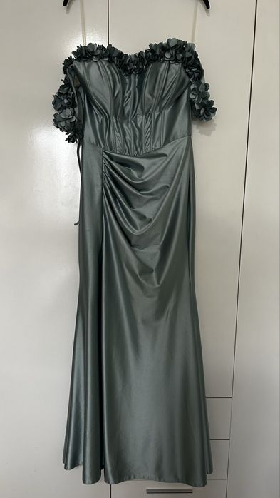 Бални рокли. Размери 40/42