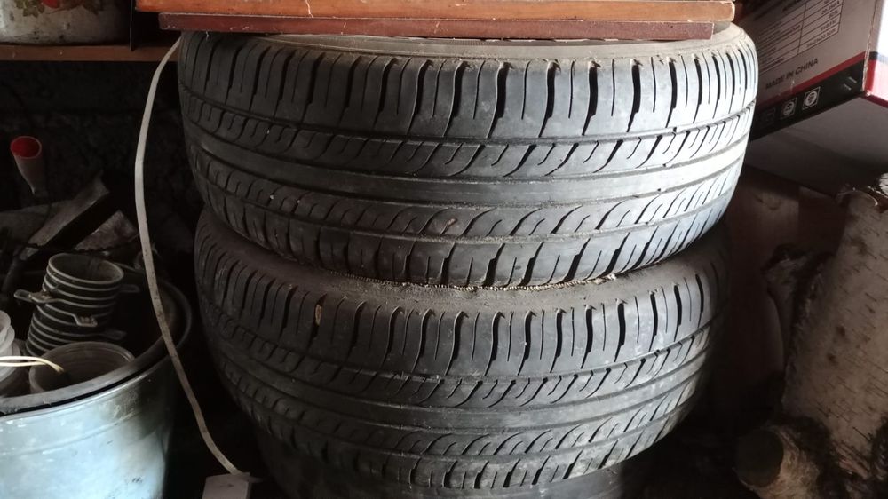 Продам диски с резиной на 15