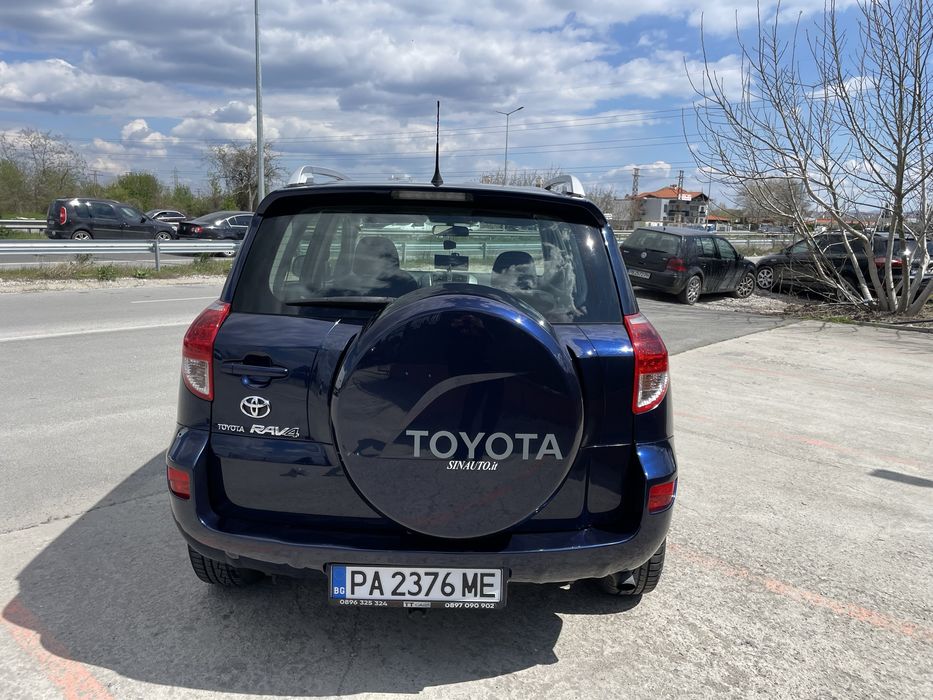 Toyota Rav 4 2.2D4d 6скорости