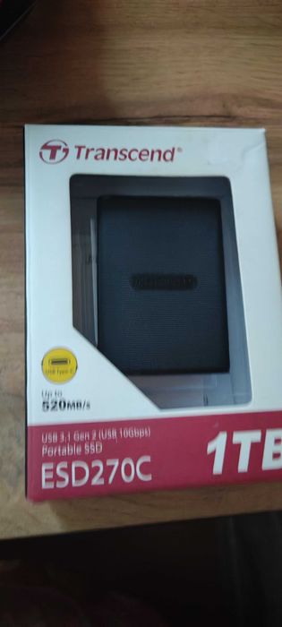 Переносной диск SSD Transcend ESD270C на 1 ТБ,