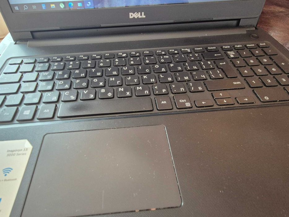 Лаптоп Dell Inspiron 15