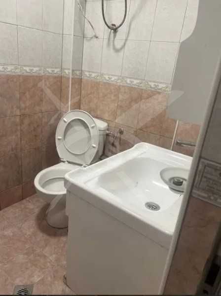 Дава се под наем Тристаен апартамент в Пловдив, Център - 110 кв.м за 613.02 € - Снимка #2