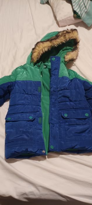 Geaca verde cu albastru marime 98