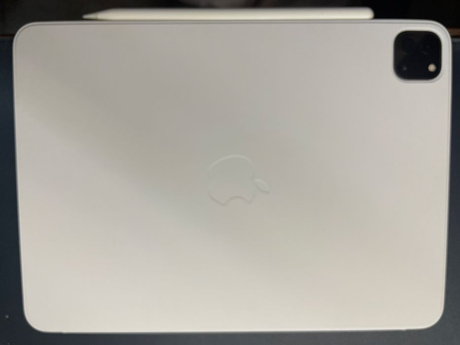 Ipad Pro 11 2 generation 128GB + Apple Pencil 2 + Smart Folio + пленка