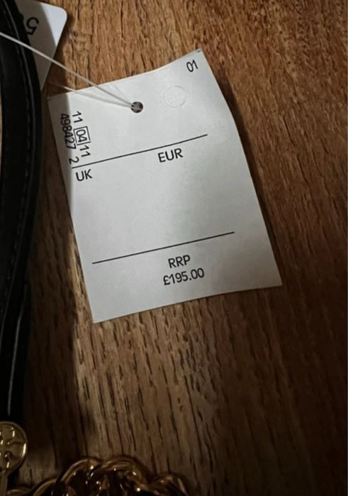 Geanta neagra V’73