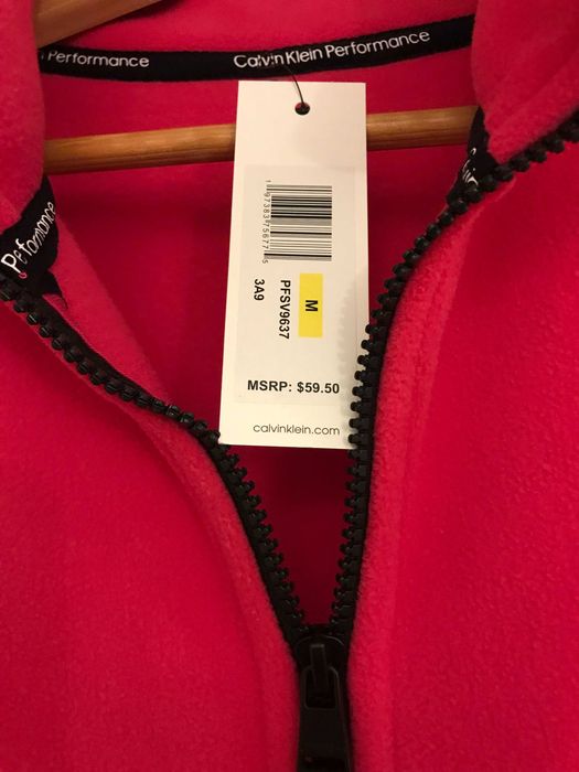 Нов оригинален елек Calvin Klein-USA