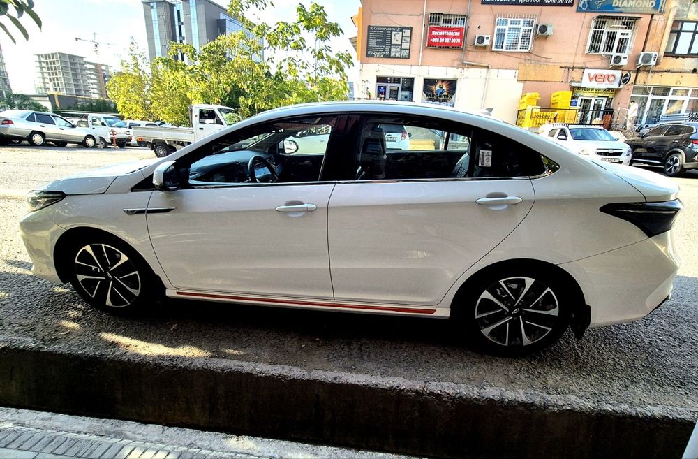 Продается CHERY ARRIZO 6 PRO 1.5 FUL