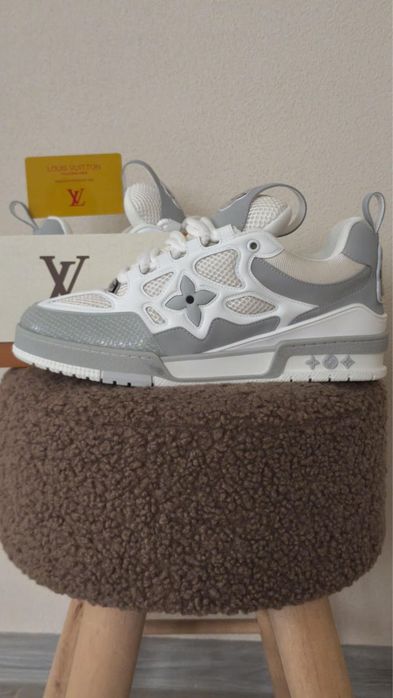 Louis Vuitton Обувки