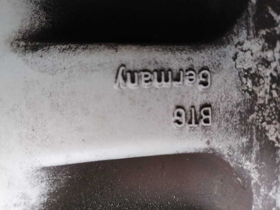 Джанти 16ки с гуми за VW