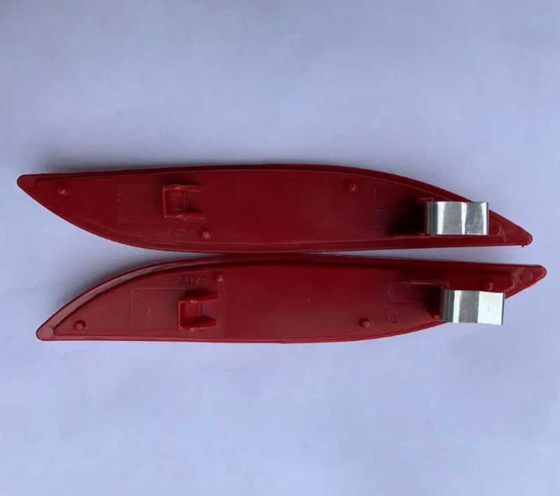 Рефлектори/светлоотразители за задната броня за Рено Renault Megane