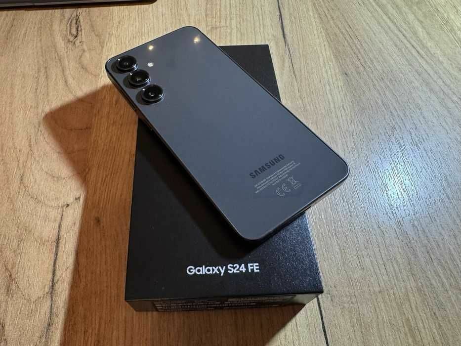 Продам Samsung S24 FE