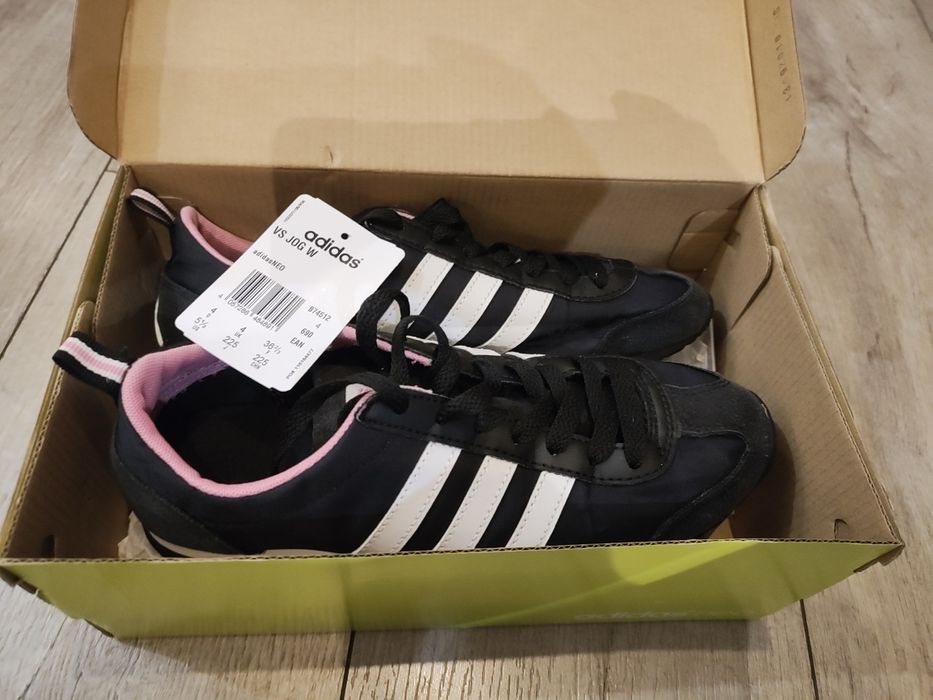 Маратонки Adidas Neo