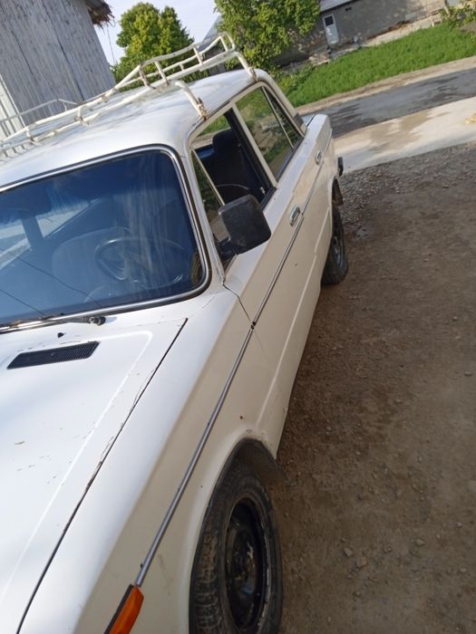 vaz 2106 sotiladi