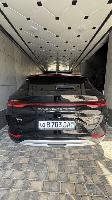 BYD Champion 605