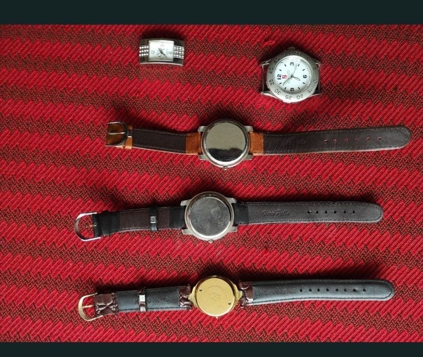Ceasuri de mână modele diferite design-uri diferite