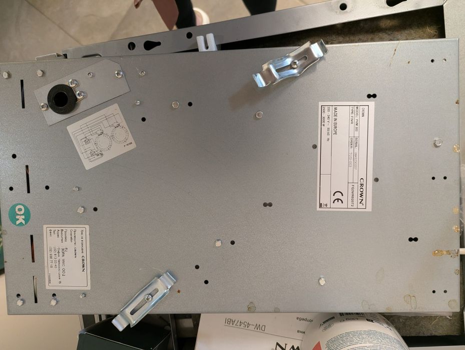 Стъклокерамичен плот Crown