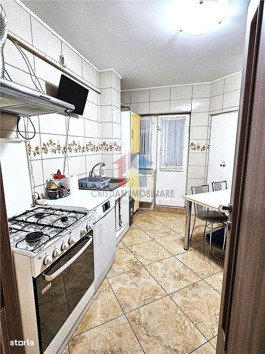 Ultracentral Calarasilor, 3 camere etaj 1,  Mobilat si Utilat Complet