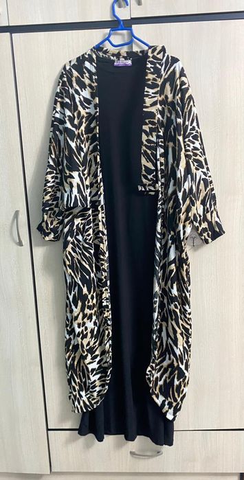 Платья б/у в отлисном бу состоянии