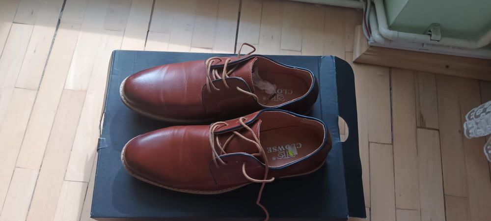 Costum+pantofi o singura purtare