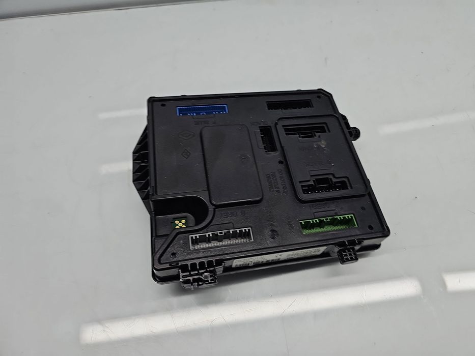 Modul confort Renault Scenic 3 [Fabr 2009-2015] 284B12041R