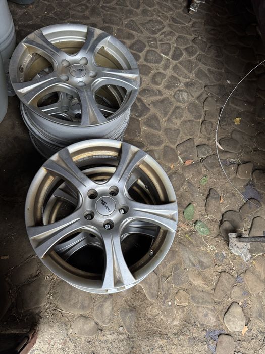 Vand jante nissan qashqai r17