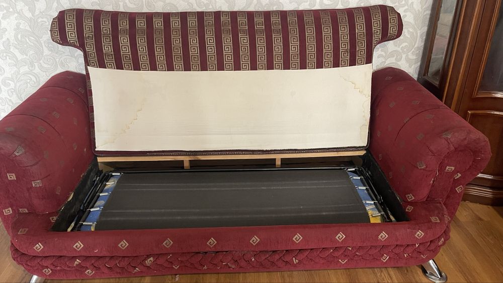 Диван даром красиные удобные