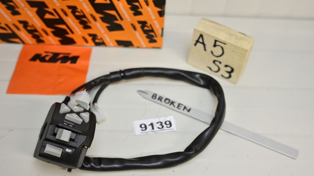 KTM 790 Adventure 2023 Bloc de comenzi control stanga