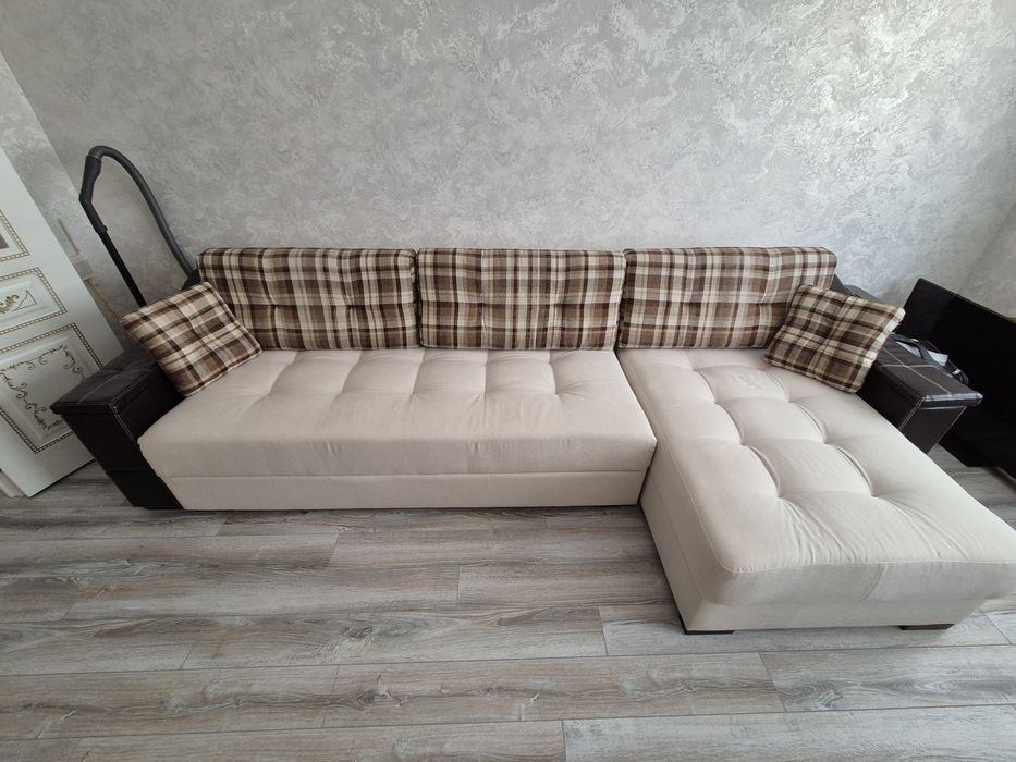 Диван Г-Образный