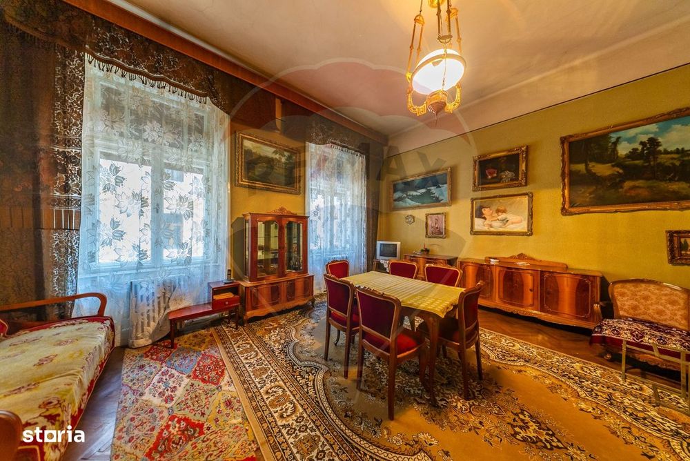 Apartament cu doua camere pe strada Episcopiei — fotografia 1