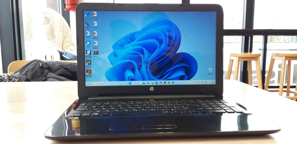 HP ноутбук в хорошем состоянии