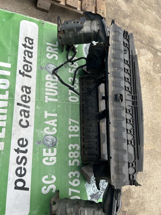 Armătură bară față Ford Kuga 2017