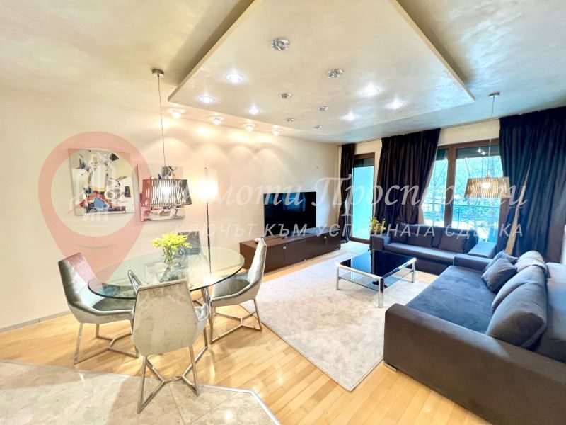 Дава се под наем Тристаен апартамент в София, Витоша - 135 кв.м за 1100 € - Снимка #2