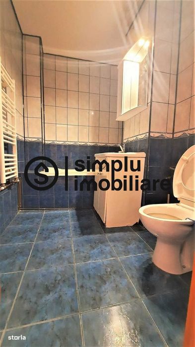 2 camere, etaj 1, centrala, cofetaria Parc - 400 Euro