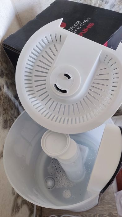 Новый SHIVAKI увлажнитель воздуха,с гарантией, 4 литра, Срочно