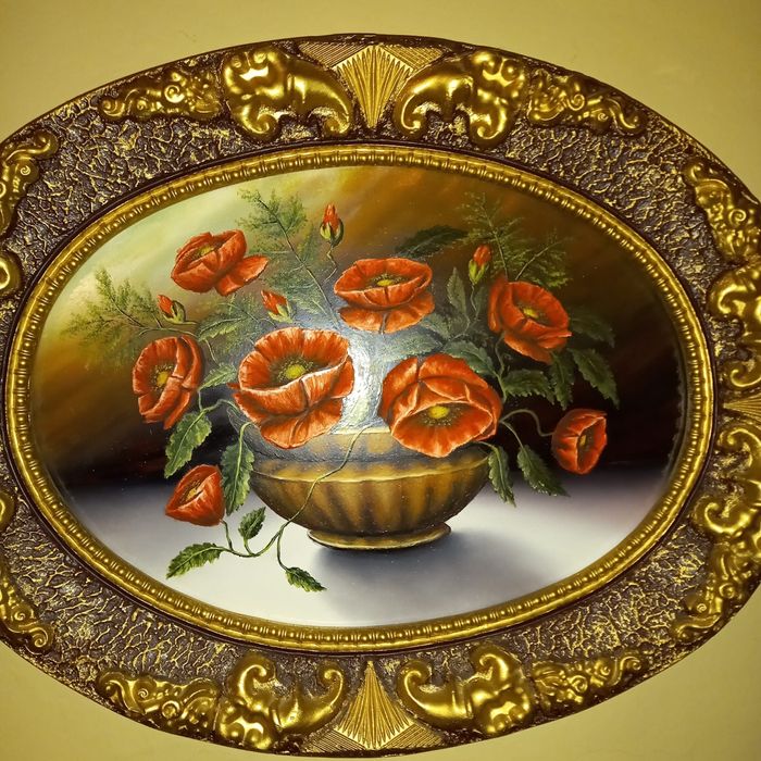 Vand tablouri pictate, cu o rama deosebita