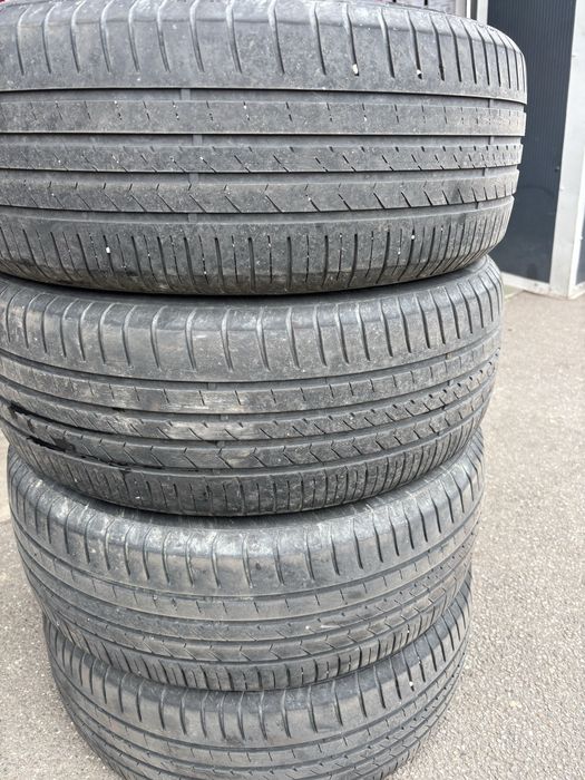 Anvelope cara 215/55 R17