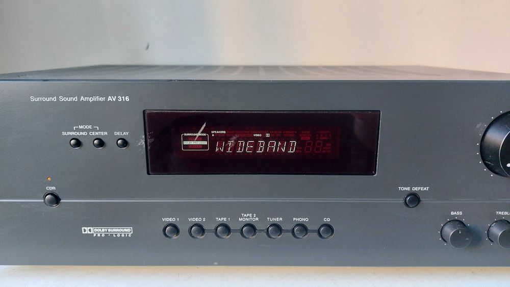 NAD AV 316 amplificator 5.1 & stereo statie muzica filme nu amplituner
