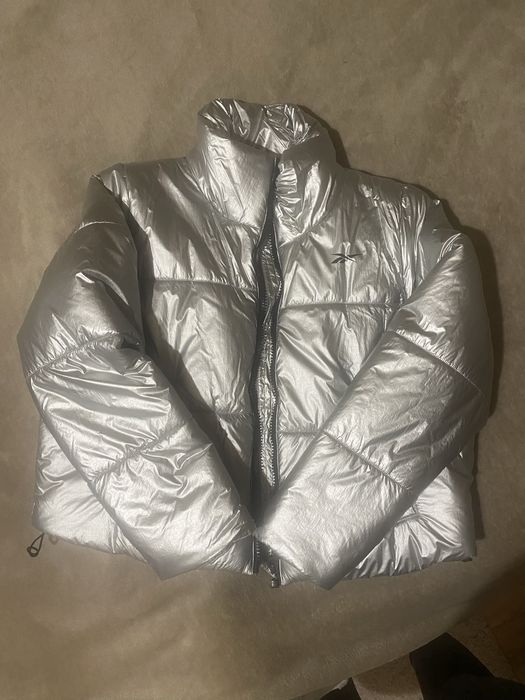 Reebok яке, размер М