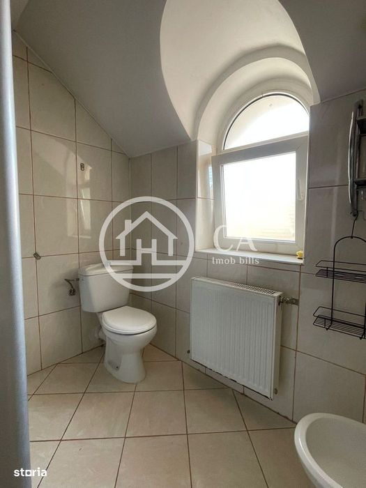 Casă de vanzare cu 4 camere în Sântandrei, Bihor