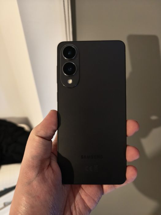 Vând Samsung s25 Edge