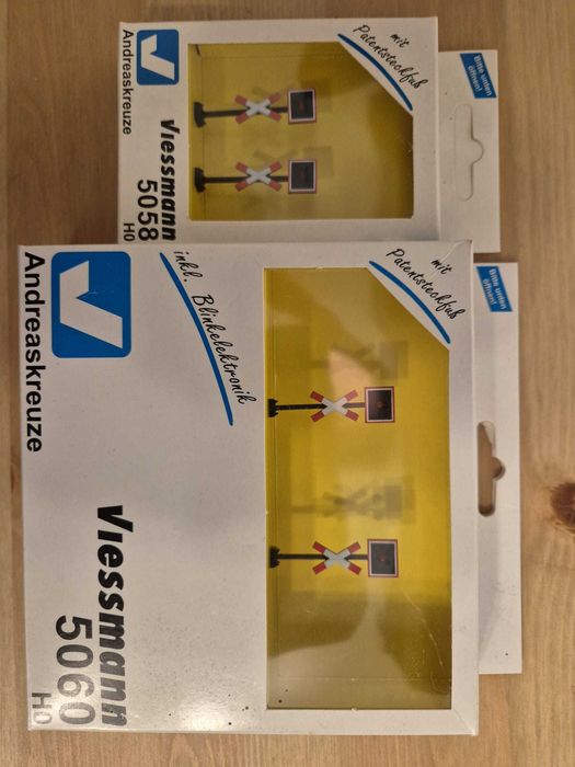 Viessmann 5060 si 5058 - Crucea Sf. Andrei - scara H0 ( 1:87 )